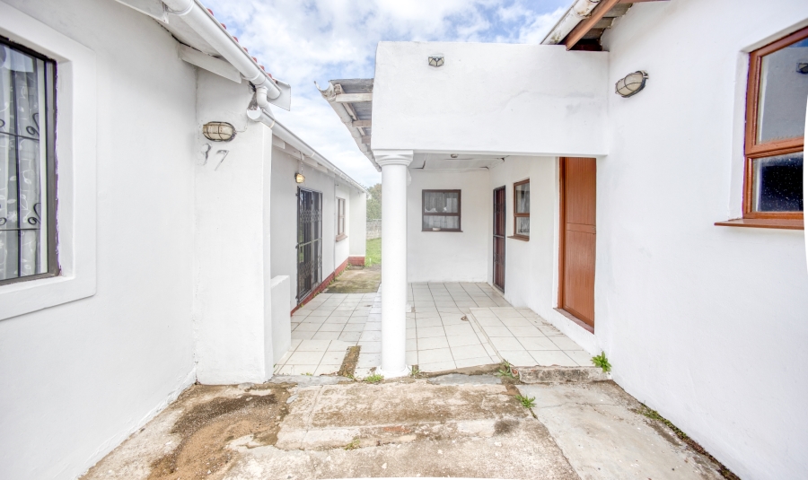 2 Bedroom Property for Sale in Amalinda Eastern Cape